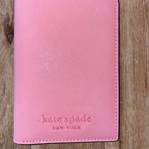 Sold !!! Sold !!! Kate spade card holder - Picture 2 of 5
